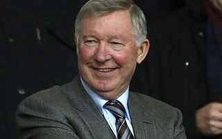 HLV Alex Ferguson nhập viện khẩn cấp do xuất huyết não