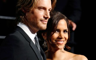 “Miêu nữ” Halle Berry bị buộc trả tiền "khủng" nuôi con