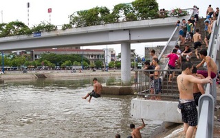 Rủ nhau tắm sông, 1 học sinh đuối nước, 1 em nguy kịch