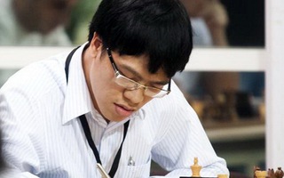 Thi đấu sa sút, Lê Quang Liêm rời khỏi bảng siêu đại kiện tướng