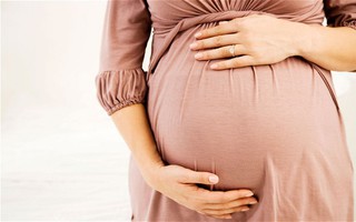 Axít folic giúp phòng dị tật thai nhi
