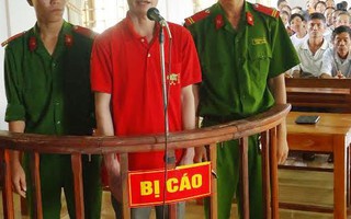 Cãi nhau, anh chém em để "trị tội hỗn láo"