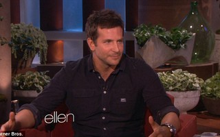 Bradley Cooper khốn đốn khi ăn tối tại Nhà Trắng