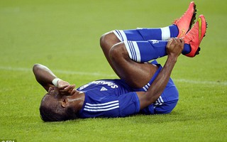 Drogba nghỉ 4 tháng, Chelsea hỏi mua Remy thay thế