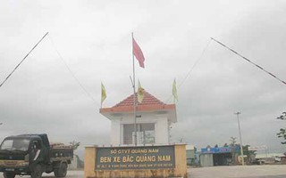 Vắng hoe bến xe tiền tỉ