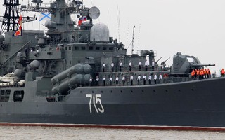 Tàu chiến Nga cập cảng Thượng Hải, chuẩn bị tập trận