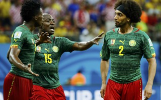 Cầu thủ Cameroon choảng nhau ngay trong trận thua Croatia