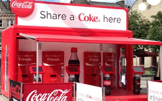 Quảng cáo 'cá nhân hóa' - câu chuyện từ lon Coca-Cola