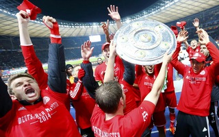 Bayern Munich đăng quang Bundesliga sớm 7 vòng đấu