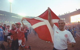 HLV giúp Đan Mạch vô địch ngoạn mục ở Euro 1992 qua đời