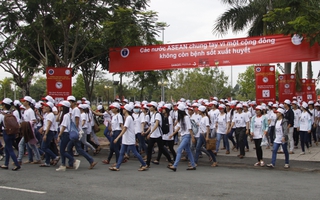 5.000 người chạy bộ vì “Ngày ASEAN phòng chống sốt xuất huyết”