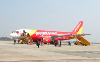 VietJet hủy nhiều chuyến bay vì bão Rammasun