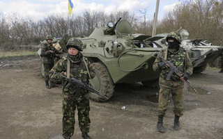 Tướng Ukraine: Người biểu tình hạ vũ khí hay chết?