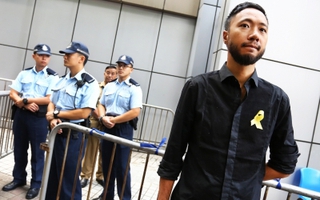 Hồng Kông: Cảnh sát bị bắt vì đánh người biểu tình