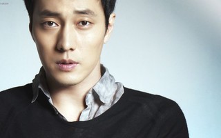 Diễn viên So Ji Sub trải lòng chuyện cưới vợ