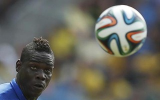 Phong độ sa sút, Balotelli vẫn được trở lại tuyển Ý