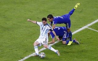 Argentina – Bosnia 2-1: Messi lên tiếng