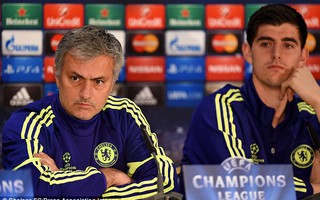 HLV Mourinho quyết lật đổ lịch sử của Di Matteo ở Chelsea