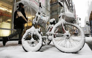 Nhật Bản: Tuyết rơi khủng khiếp nhất 20 năm qua