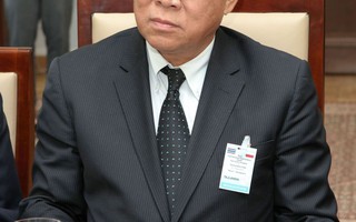 Chủ tịch thượng viện Thái Lan rớt chức vì lạm quyền