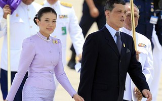 Thái tử Thái Lan ly dị vợ sau bê bối tham nhũng