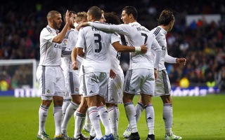 Ronaldo lập hat-trick vàng, Real Madrid thắng nhàn Celta Vigo