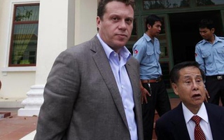 Tòa án Campuchia phóng thích tài phiệt Nga