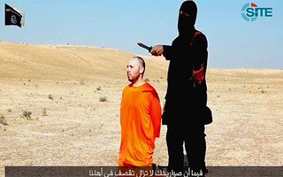 IS vô tình rò rỉ video chặt đầu nhà báo Steven Sotloff