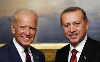 Mỹ và Thổ Nhĩ Kỳ bàn việc “lật đổ” ông Assad