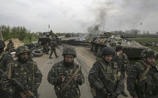 Kiev tổng lực tấn công Slavyansk