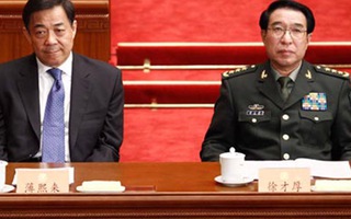 Trung Quốc bắt tướng trên giường bệnh