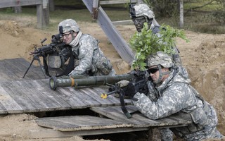 Lính dù Mỹ chuẩn bị huấn luyện quân đội Ukraine