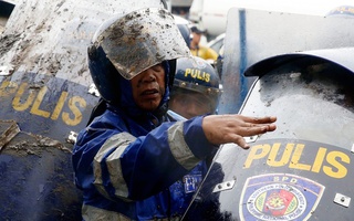 Philippines: Đụng độ trước bài phát biểu của tổng thống