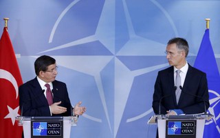 NATO hỗ trợ Thổ Nhĩ Kỳ "trọn gói"