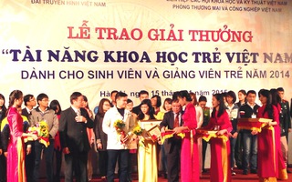 Tạm dừng xét “Tài năng khoa học trẻ Việt Nam”