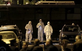 Bom nổ dữ dội tại Hy Lạp