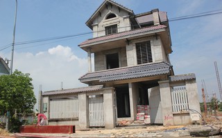 Biệt thự bỏ hoang ở Sài Gòn được mua bán như thế nào?