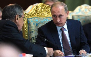 Tổng thống Putin kêu gọi trợ giúp chính quyền Assad