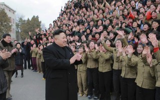Kim Jong-un tái lập đội ca nữ