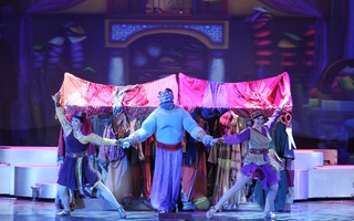 Ngất ngây với "Disney live!"