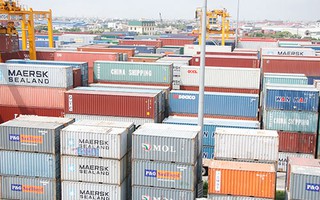 Xin cơ chế xử lý 5.400 container tồn ở cảng biển