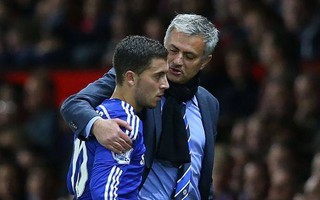 Mourinho lần đầu viết thư cho Hazard