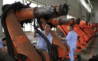 Kinh tế Trung Quốc có nguy cơ “hạ cánh cứng”