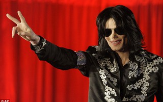Qua đời 6 năm, Michael Jackson vẫn “bất bại” khoản kiếm tiền