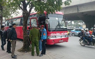 "Né" công an, xe khách chạy bạt mạng vòng quanh Bến xe Mỹ Đình