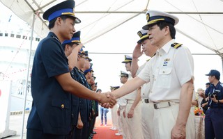 Tàu Cảnh sát biển Nhật Bản thăm Đà Nẵng