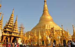 Chùa vàng Shwedagon quan trọng với người Myanmar như thế nào?