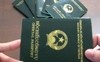 Giám đốc về XKLĐ bán 200 hộ chiếu cho LĐXK bỏ trốn