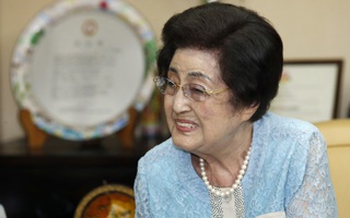 Cựu đệ nhất phu nhân Hàn Quốc bất ngờ đến Triều Tiên