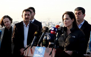 Angelina Jolie kêu gọi sớm chấm dứt xung đột ở Syria, Iraq